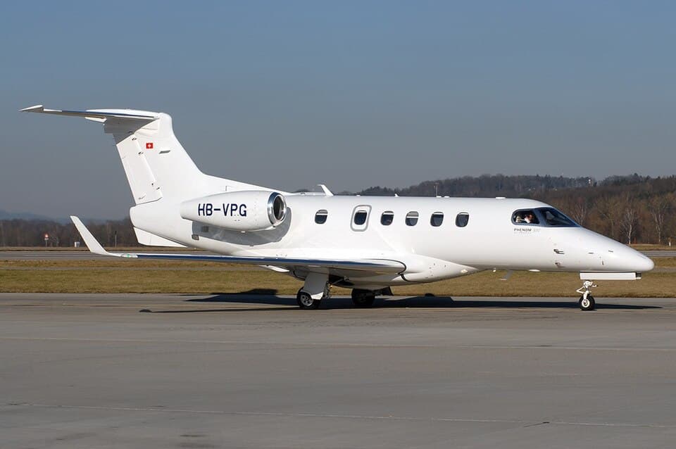 Embraer Phenom 300 soukromý tryskáč